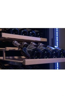 Wooden Wine Cooler 46-62 bottles single temperature zone